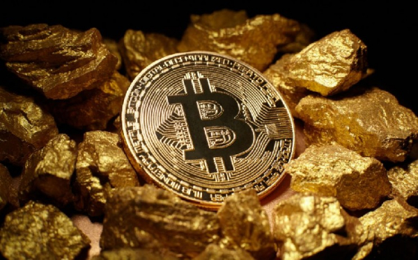 There is a &ldquo;Golden Cross&rdquo; Alert for Bitcoin